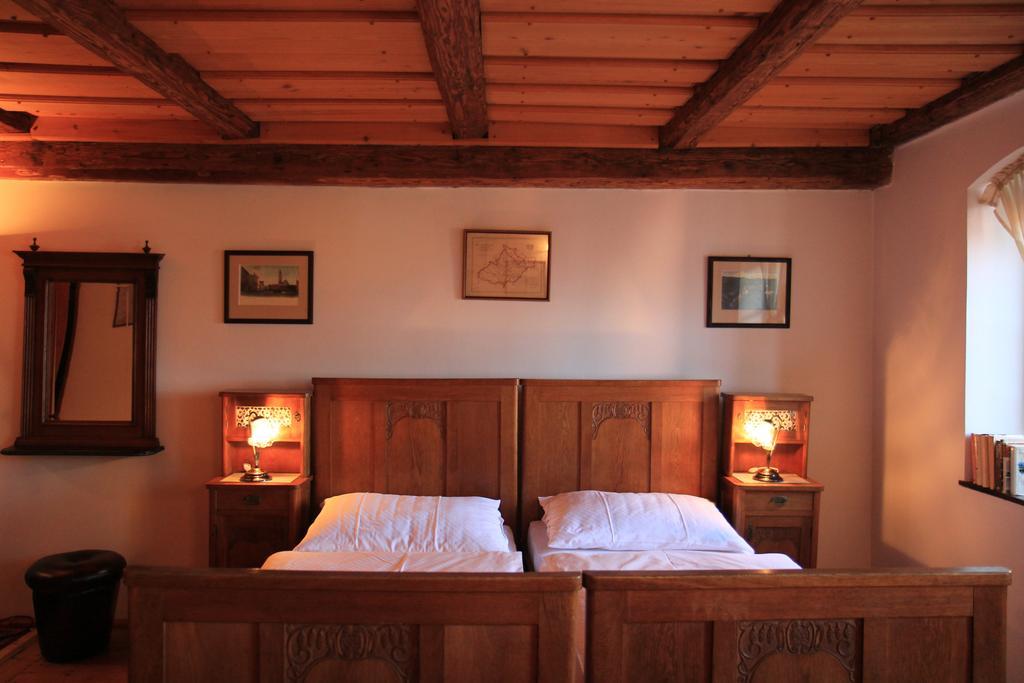 Apartmany Pod Vezi Slavonice Rum bild